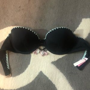 Swim strapless top